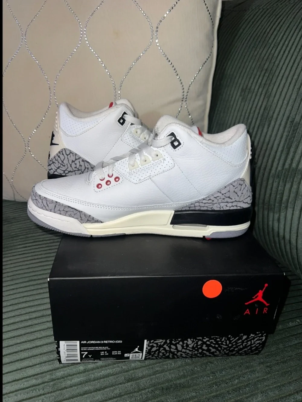 Air Jordan 3 Retro